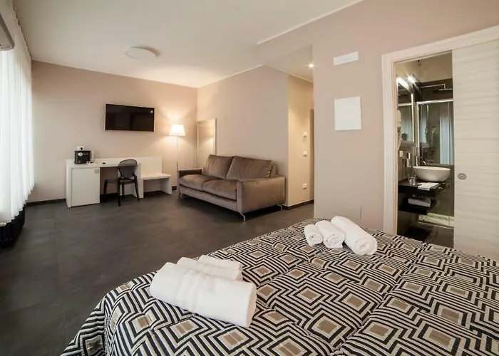 Living Arena Гостевой дом 4*